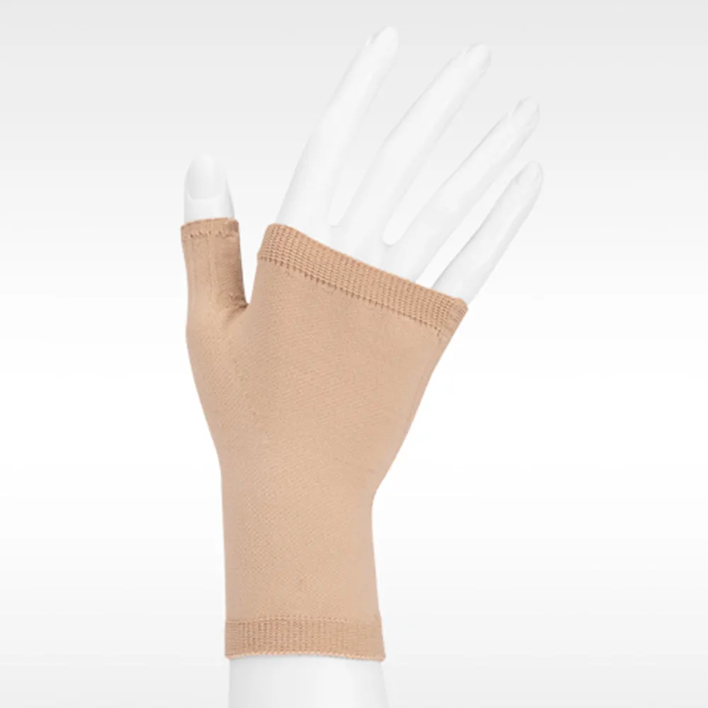 Juzo 2002 Soft Seamless Gauntlet Right - 30-40 mmHg