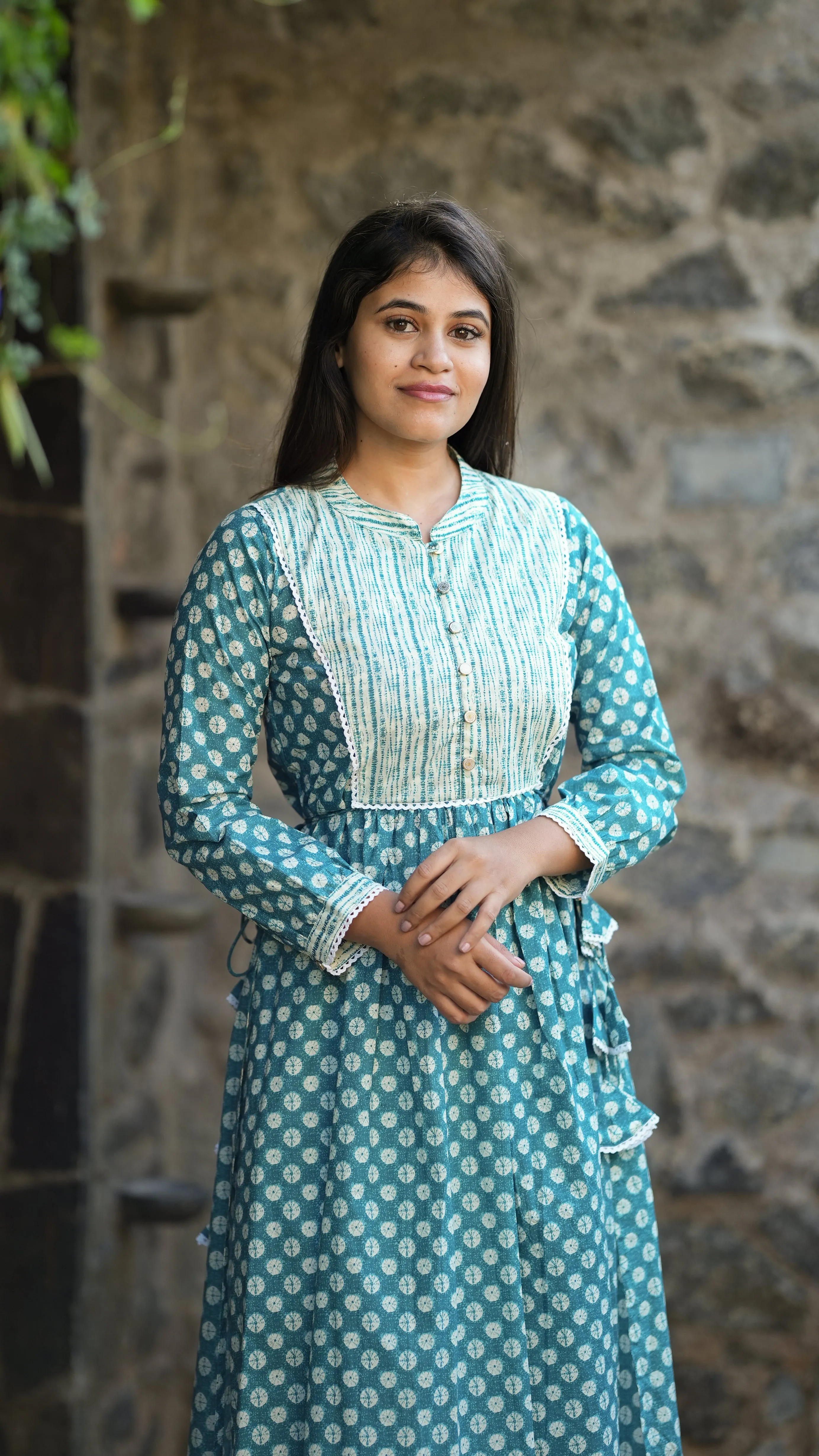 Maanvi B (Kurti Pant)