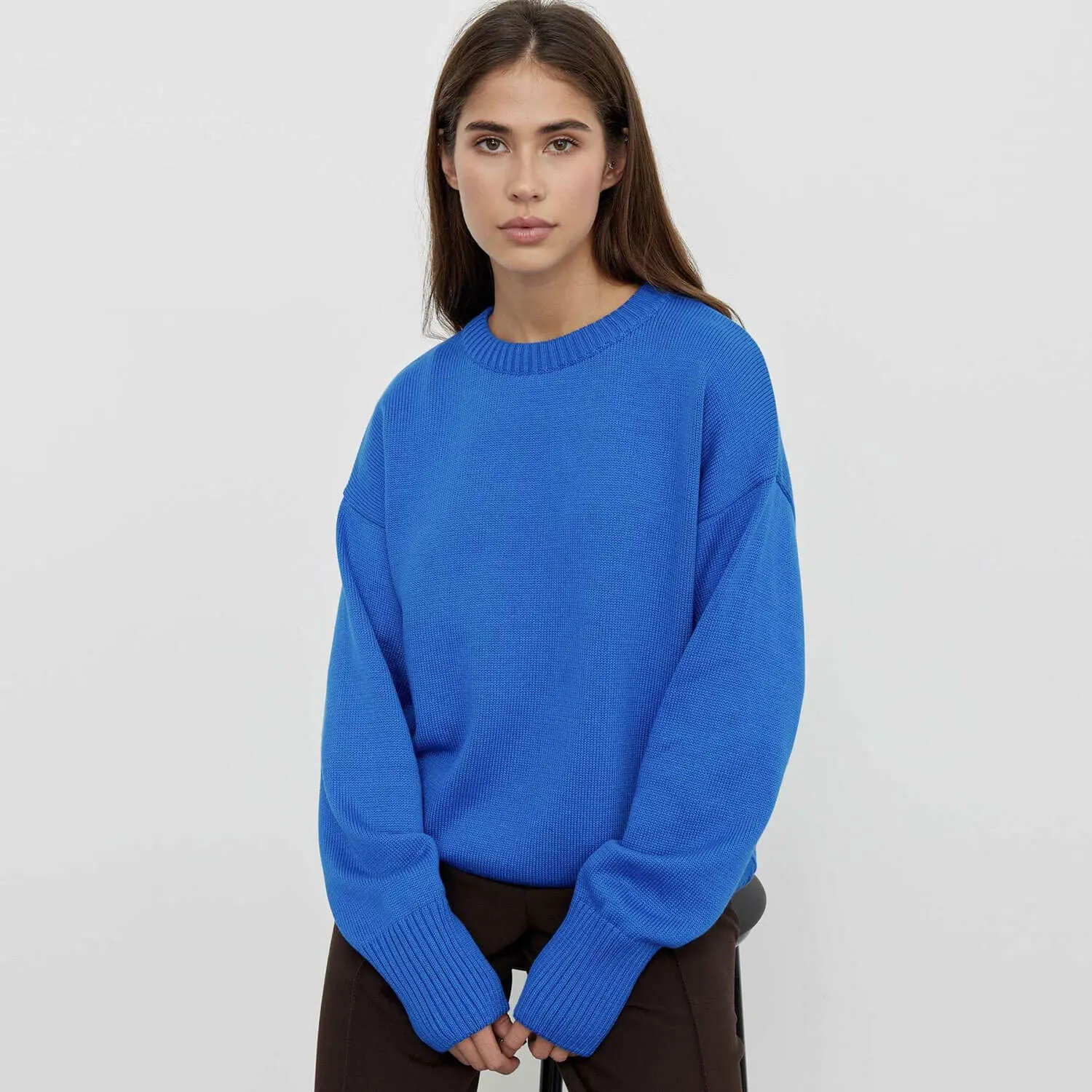 Minimalist Monochrome Crew Neck Drop Shoulder Long Sleeve Pullover Sweater